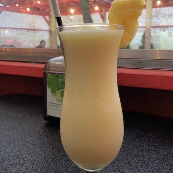 Meet your Posher, Sophia - Picture 1 of 1